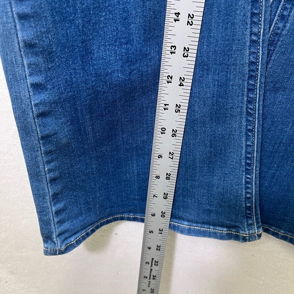 Old Navy Stretch Flare Leg Jeans Womens 16 Plus size Cute Denim Blue Pants 1907 - Picture 6 of 9